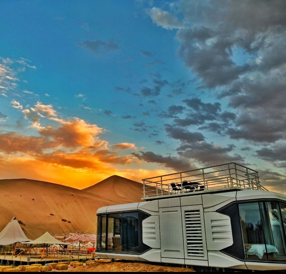 Modern Integrated Capsule with Smart Home Tiny Home Complete Prefab Hotel