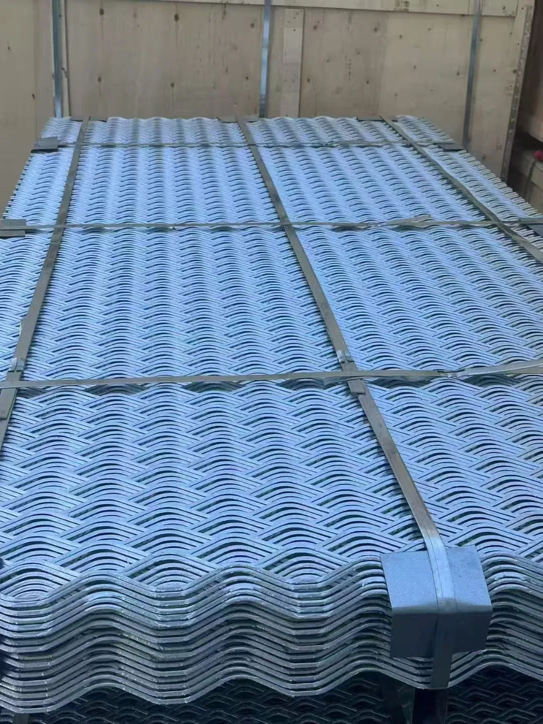 Lightweight Aluminum Expanded Metal Mesh
