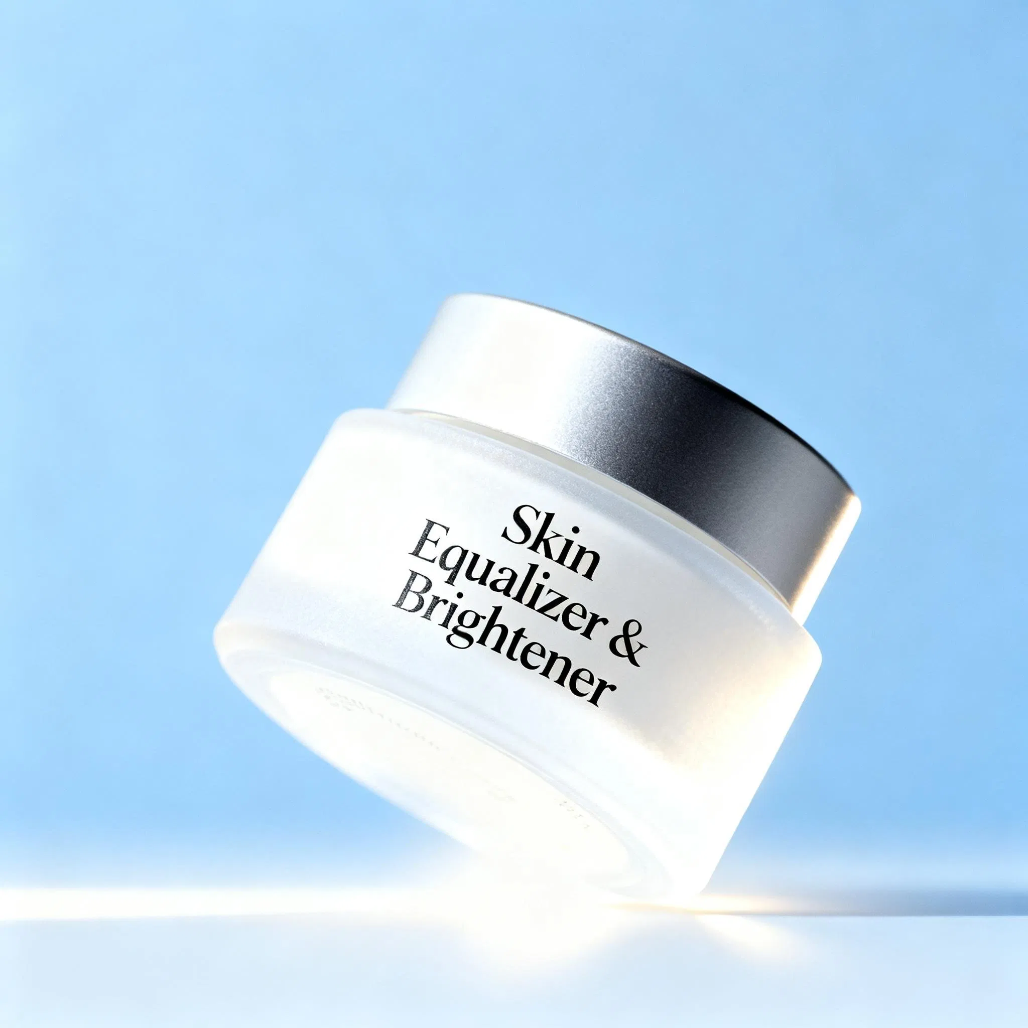 Professional Grade Color Matching and UV Protection Makeup with Lotus Extract for Photography and Video