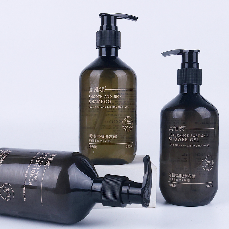 Hot Selling Hotel Supplies Pet Bottle All Adults Nourishing Smooth Body Lotion