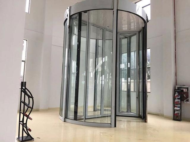 2 3 4 Wings Crystal Automatic Revolving Door Crystal Manual Rotating Full Glass Doors with Factory Price