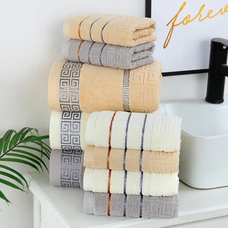 Factory Wholesale Custom 70*140cm Luxury Bath Towels 100% Cotton Hotel Towel