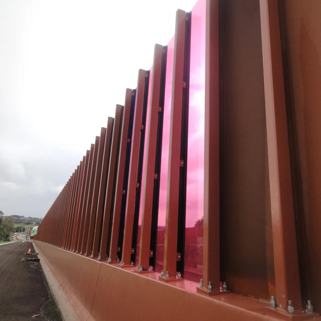 a High-Speed Soundproof Wall Manufactured by The Corrugated Cardboard Rolling Process