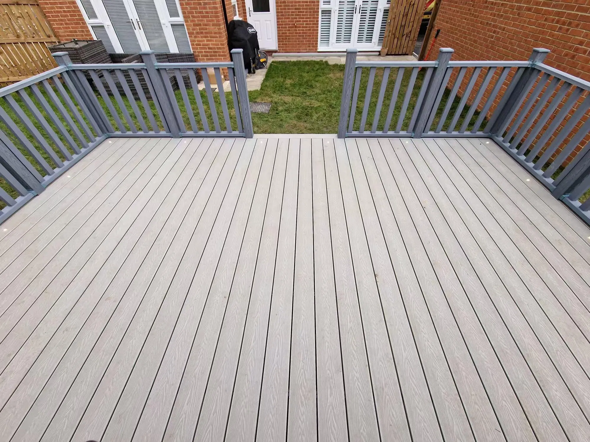 Ocox Composite Decking for Swimming Pool