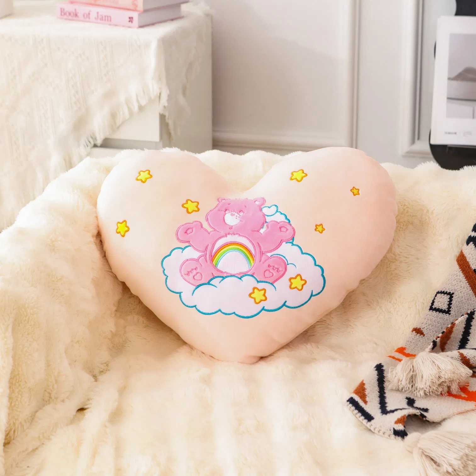 Wholesale Fashionable Cotton Heart Shape Throw Pillow for Sofa Decor