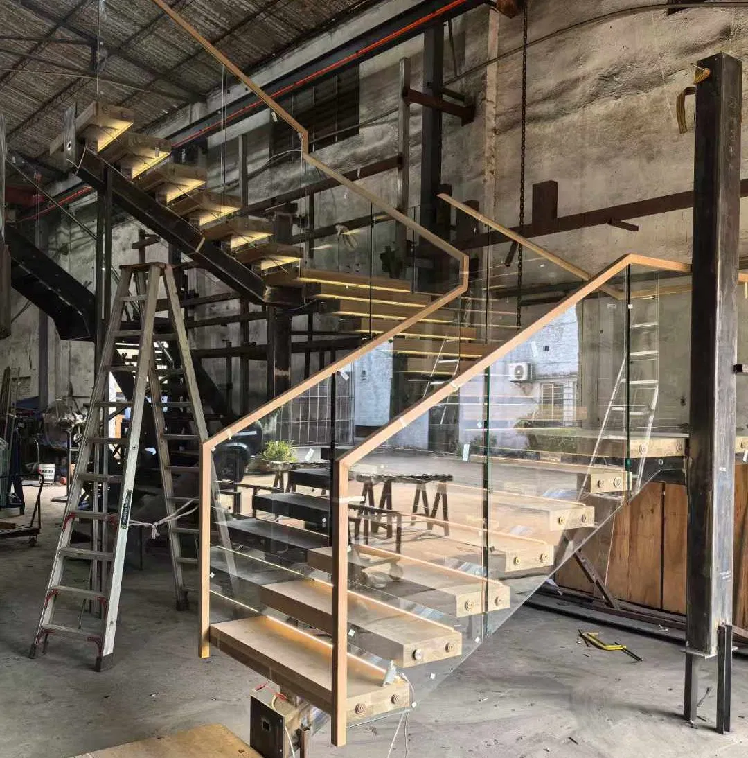 Lights Stair Step Light Smart LED Strip Sensor Type Staircase Lighting Glass Railing Stairway