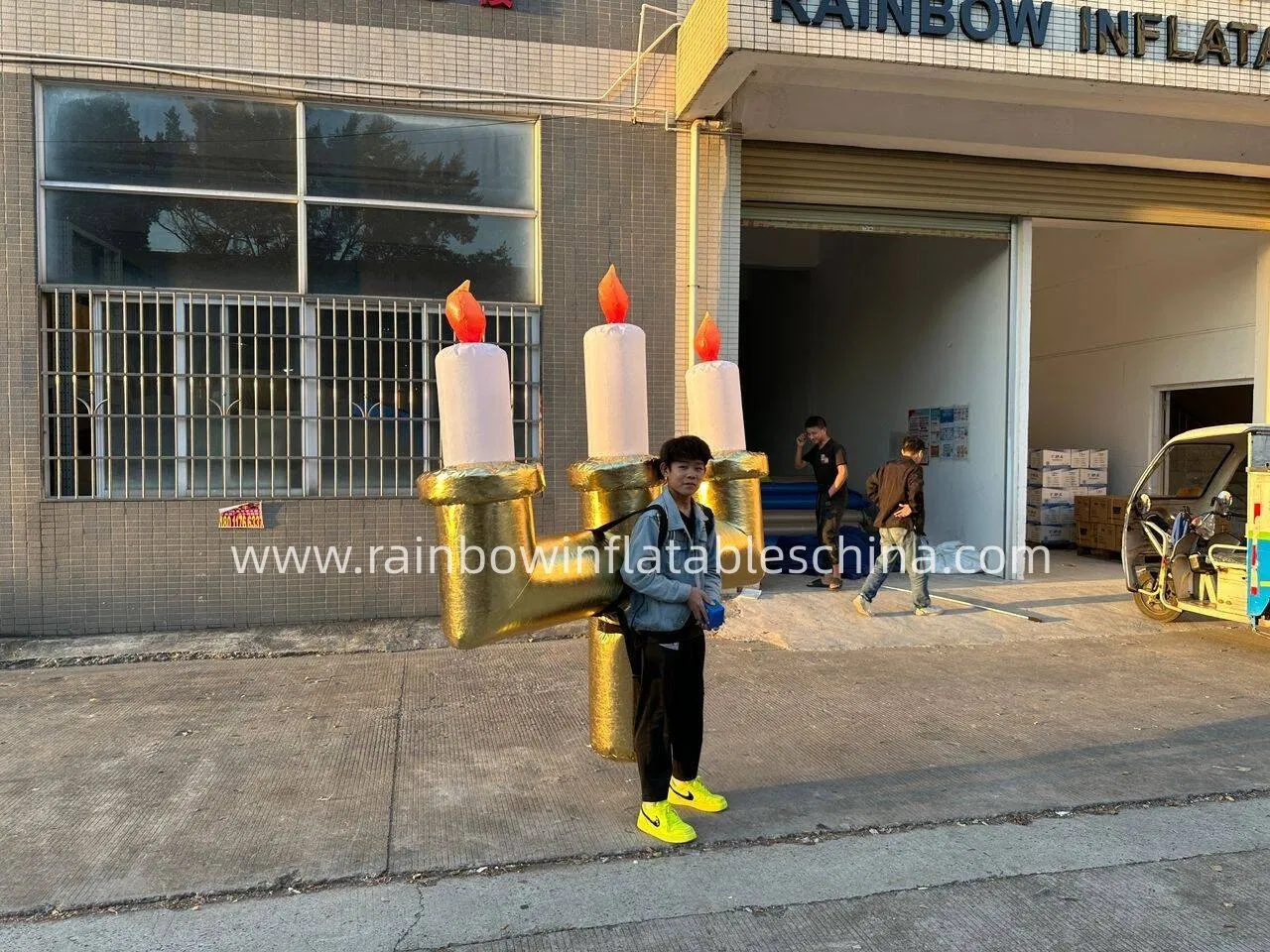 Inflatable Walking Candlestand for Event Advertisement and Themed Party Display