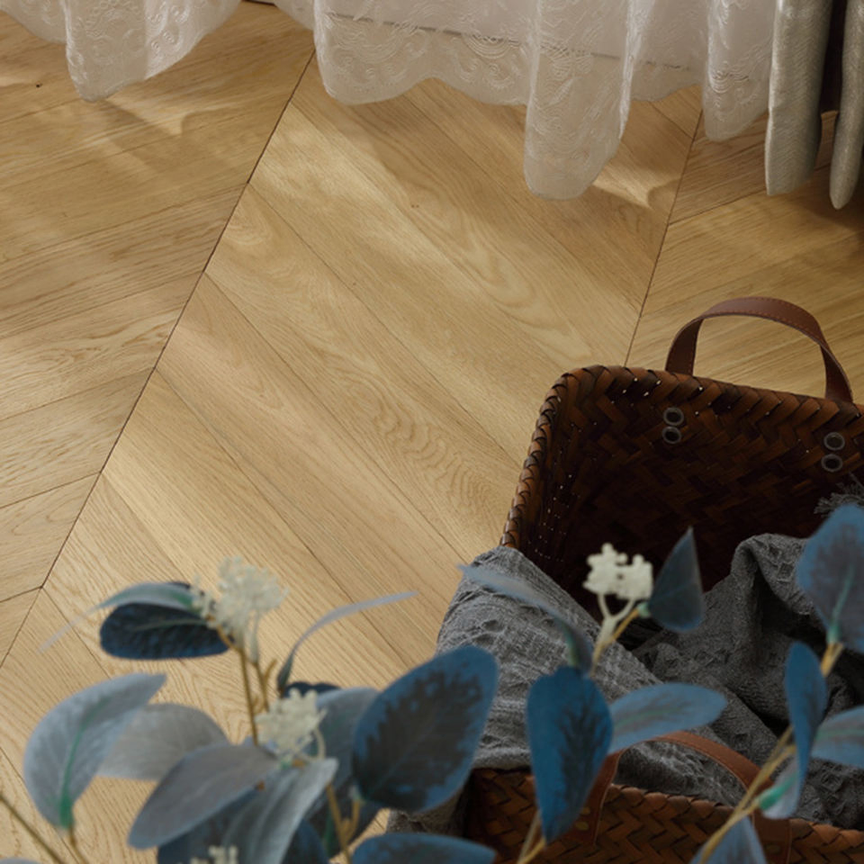 Паркетная доска Лакированная Дуб Орех Шеврон Елочка