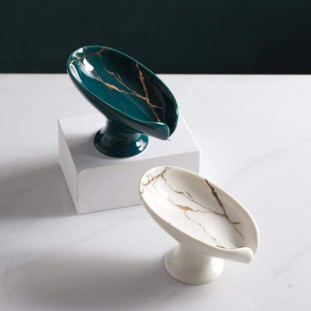 Textured Ceramic Soap Dish with Grooves Bathroom Accessories