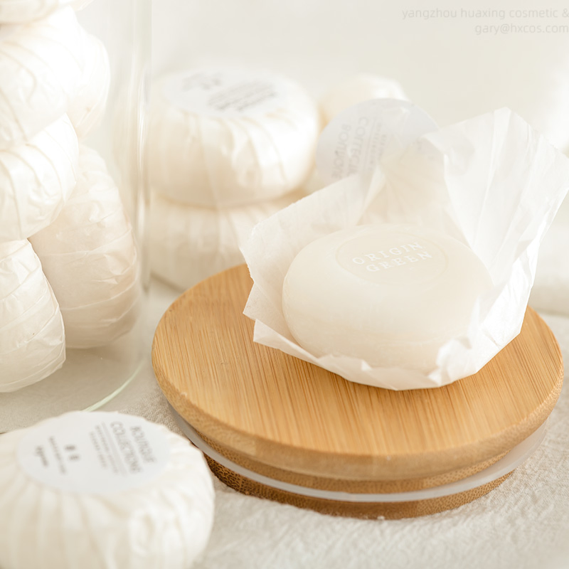 Elegant Hotel Soap with Private Logo Support and ISO9001 Certification