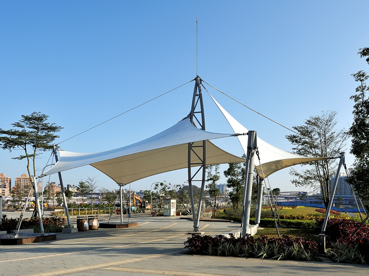 China Factory Swimming Pool Cover PVDF Tensile Architectural Membrane Outdoor Natatorium Structure Tent for Swimming Pool Tensile Fabric Structure