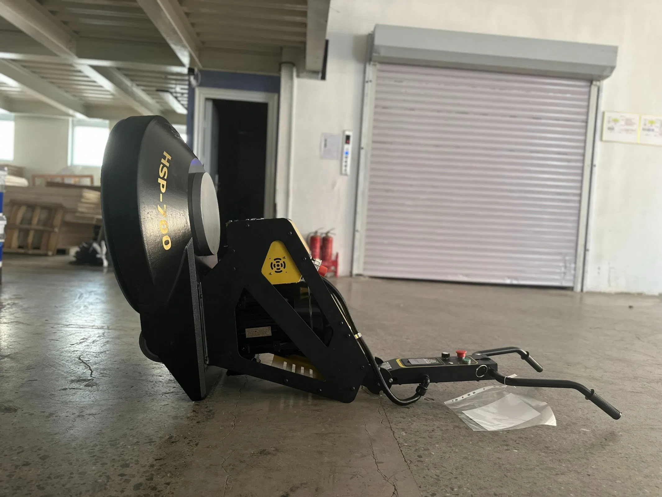 Appearance Design 1800rpm Concrete Polishing Machine 220V Concrete Floor Polisher with Diamond Polishing Pad