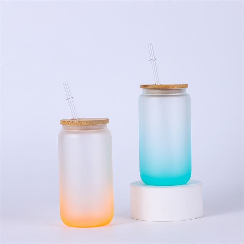 Стеклянная бутылка для воды 450 мл с крышкой и трубочкой