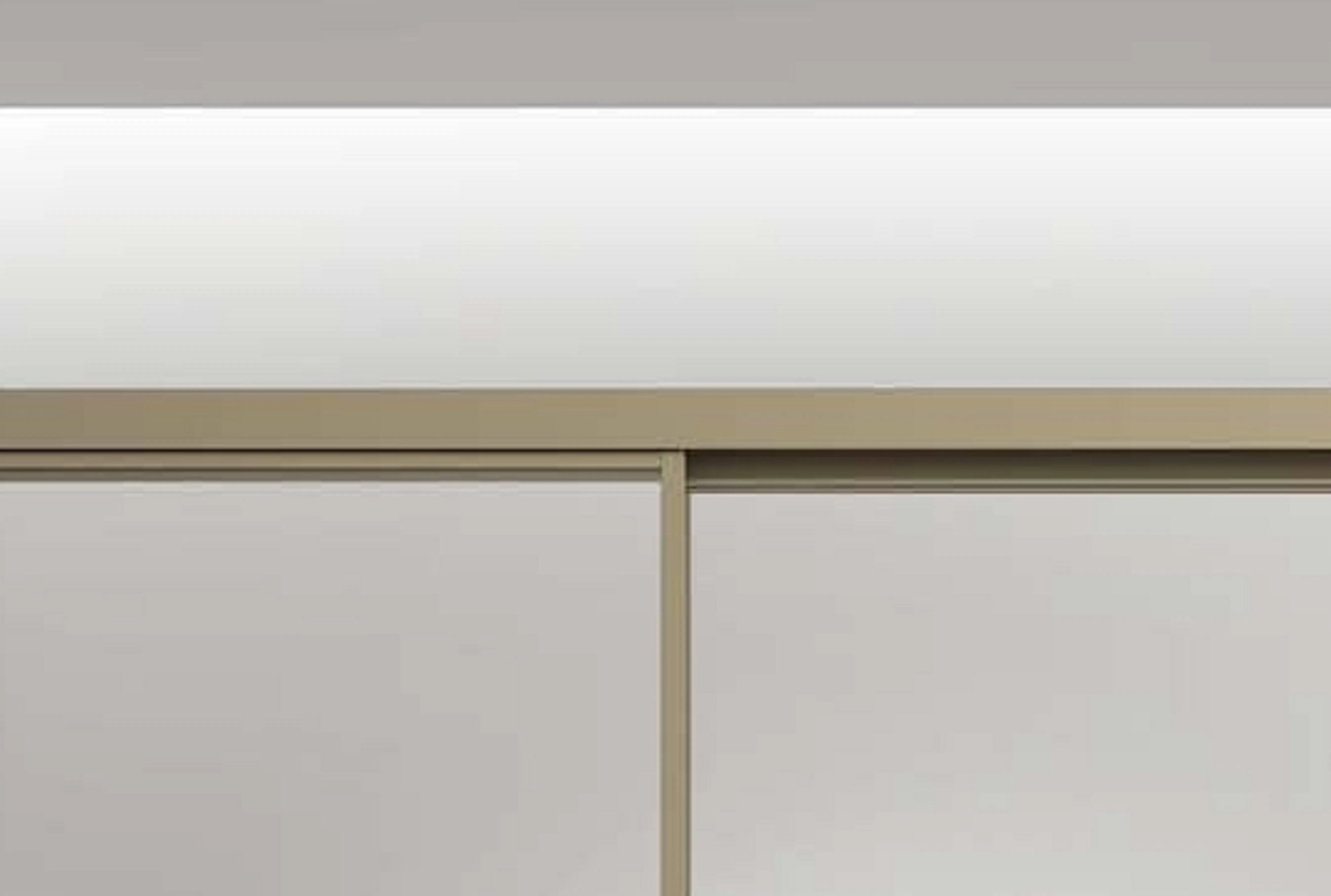 Luxurious Sliding Shower Enclosure with Tempered Glass Design