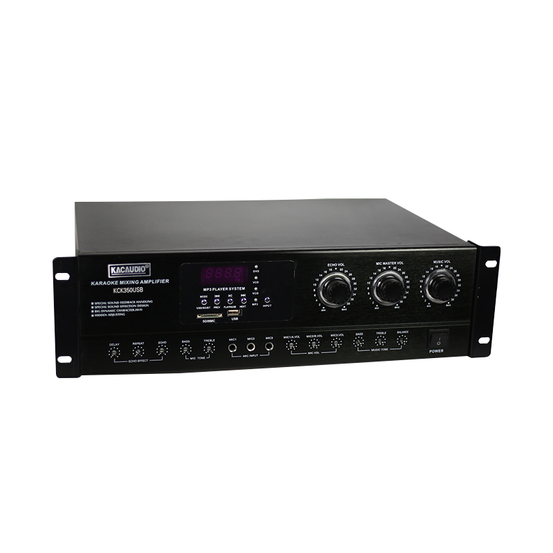 Усилитель для караоке Echo с SNR 95 дБ