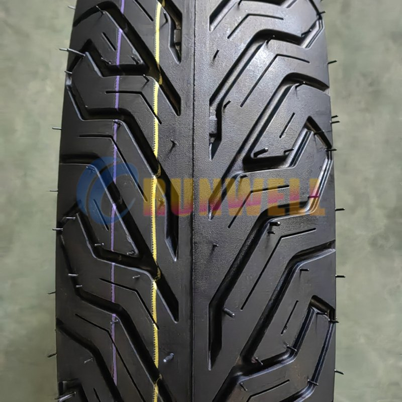 Шины для мотоциклов и скутеров RUNWELL, бескамерные