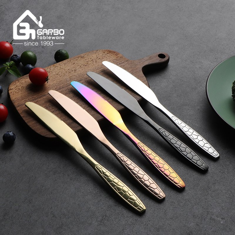 China Supplier Customized Colorful Kitchen Utensil Stainless Steel Cutlery Set with Dinner Knife and Fork