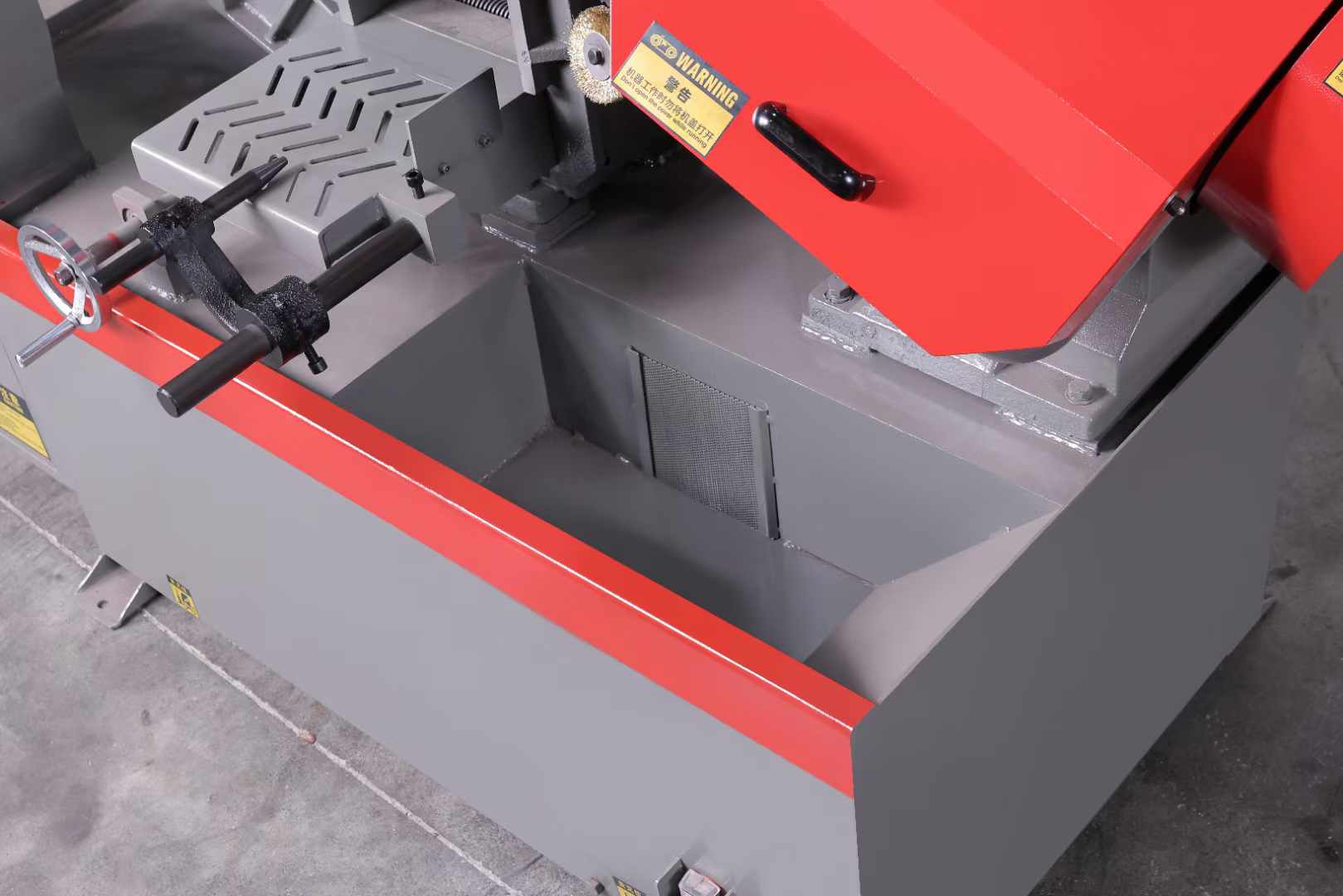 Ленточная пила горизонтальная автоматическая 5.5 кВт