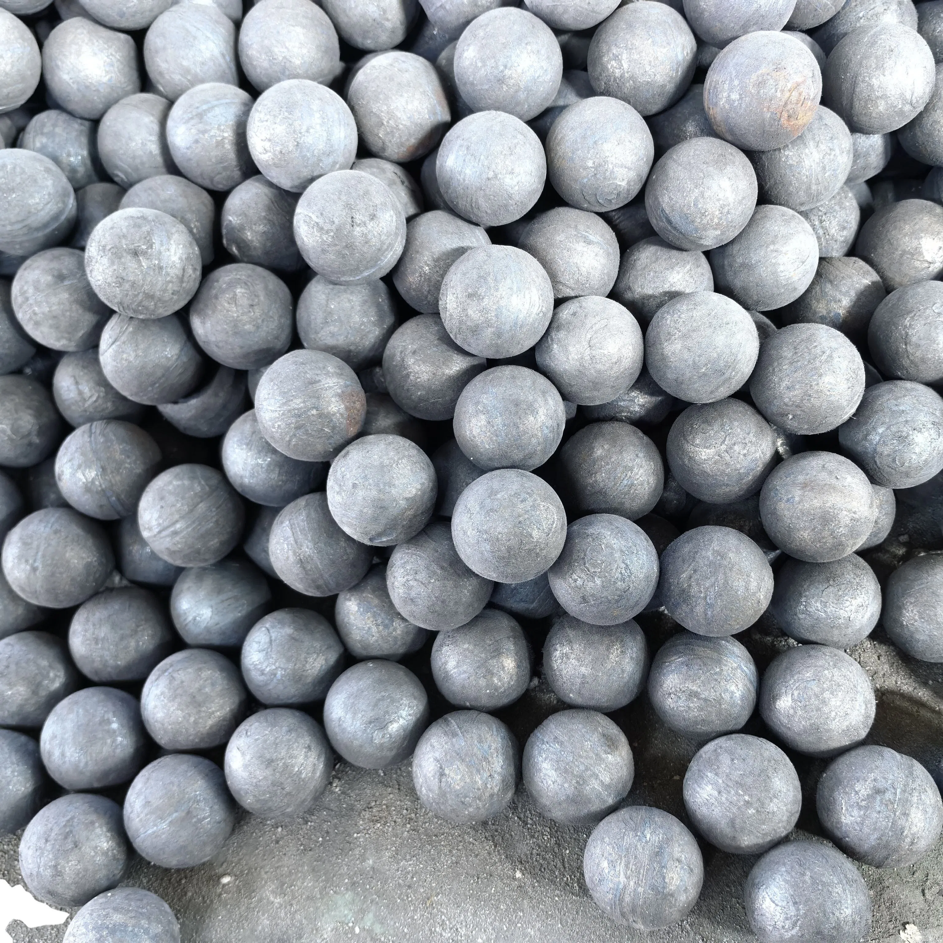 Кованые стальные шары 120-125 мм для горнодобывающей промышленности