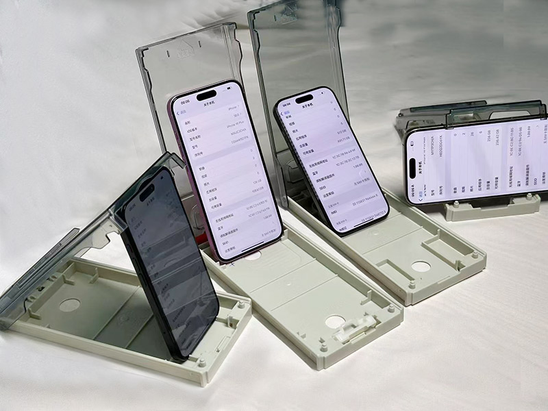 3D защитное стекло для iPhone 15/16/17, без пыли
