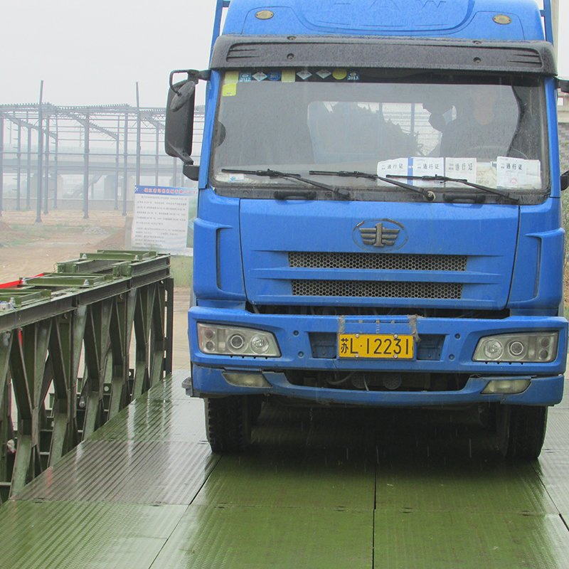 Durable Prefabricated Golf Cart Bridges for Outdoor Areas