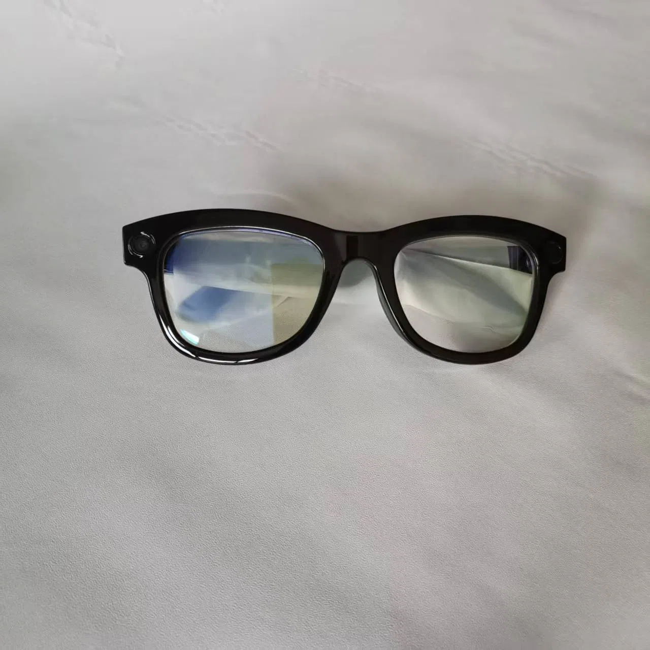 Smart Wearable Glasses Large Capacity Battery Voice Translation Record Video Smart Glasses with Shooting Camera