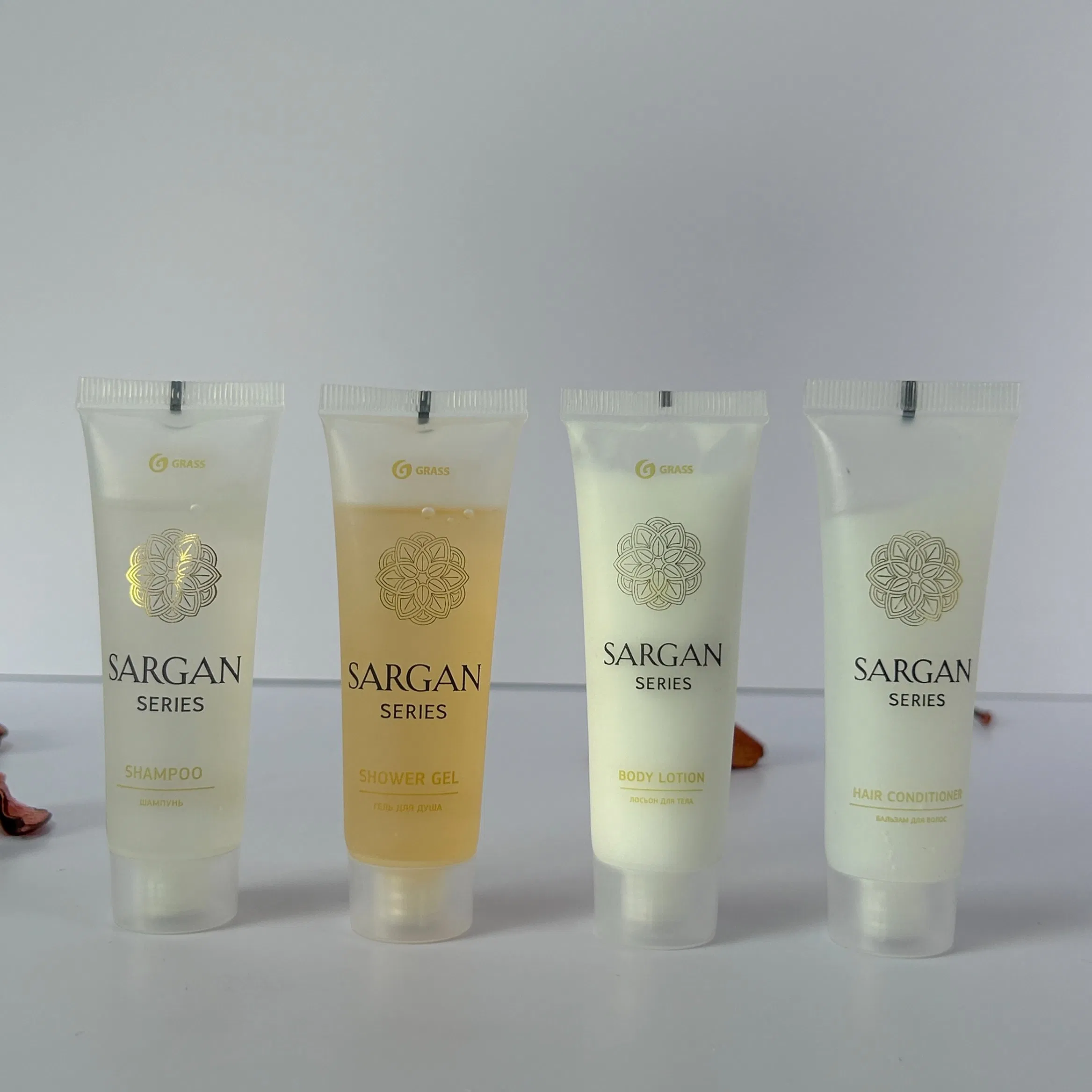 Factory Direct Sales Composition-Safe Hotel Travel Set in Tube Size for 5 Star Hotel Bathroom
