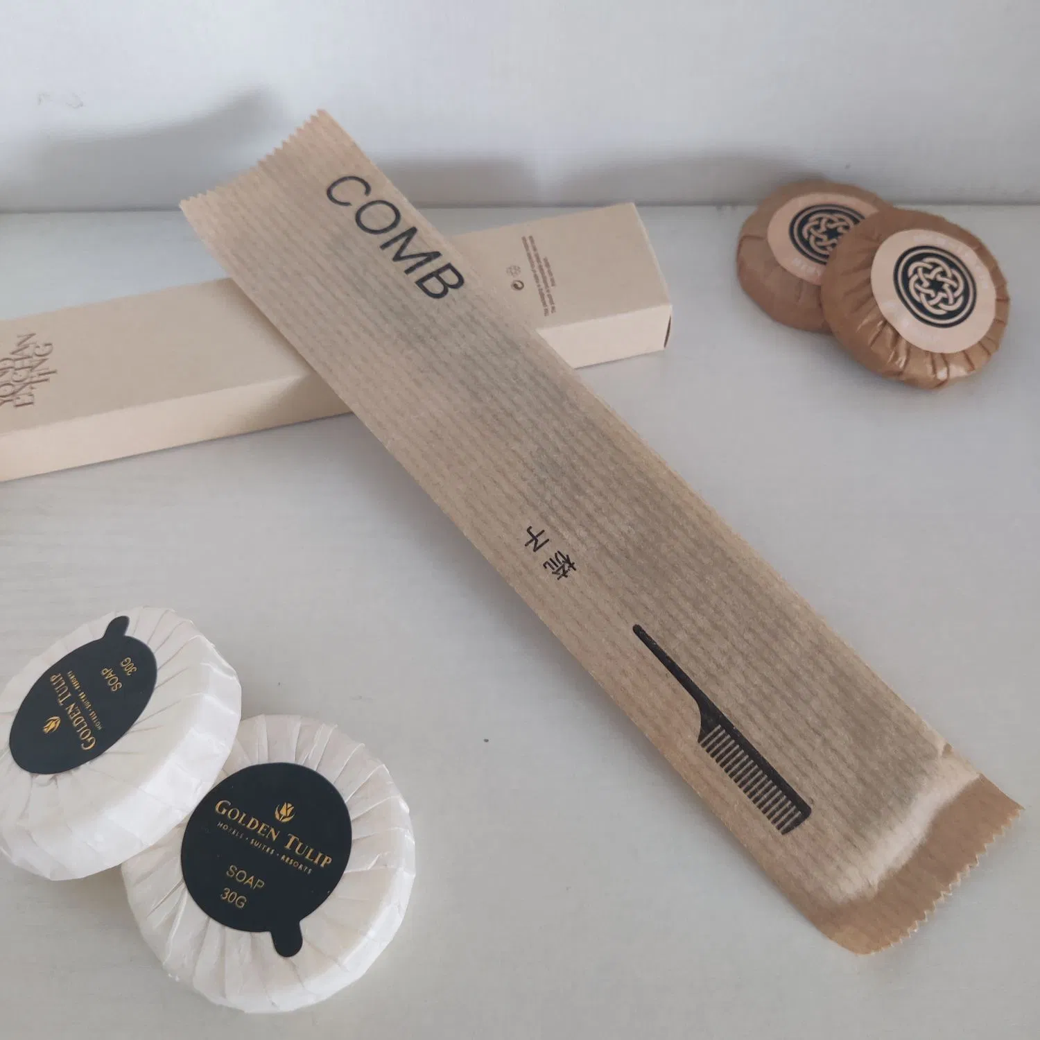 Kraft Paper Bag Biodegradable Comb for Hotel Kit
