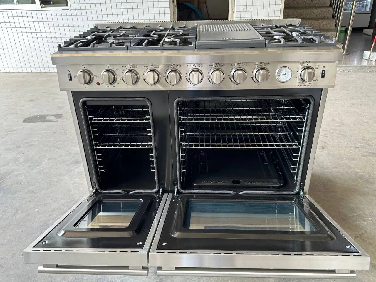 Wholesales Commercial 1.2m Bakery 7 Burners Freestanding Gas and Electric Double Oven