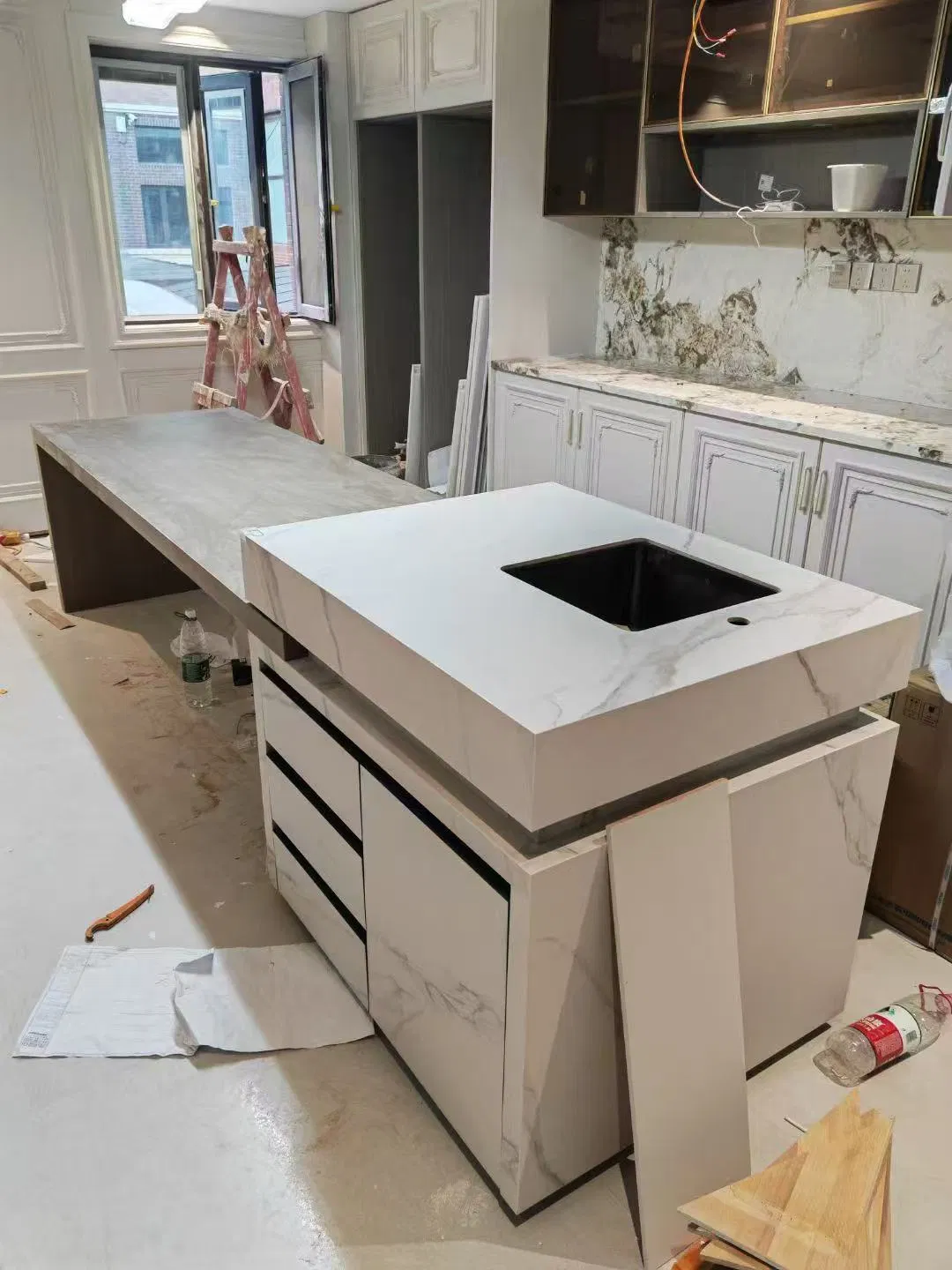 Premium Polished Marble Tiles for Elegant Kitchen Countertops