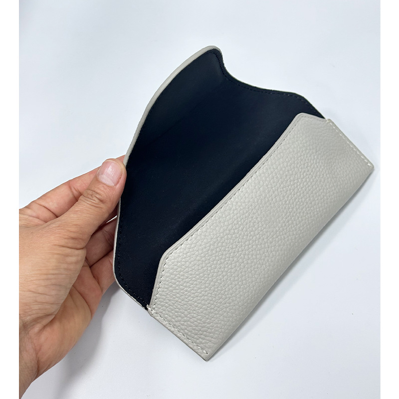 Leather Car Glasses Holder Clip, Visor Accessories Eyeglasses Holder