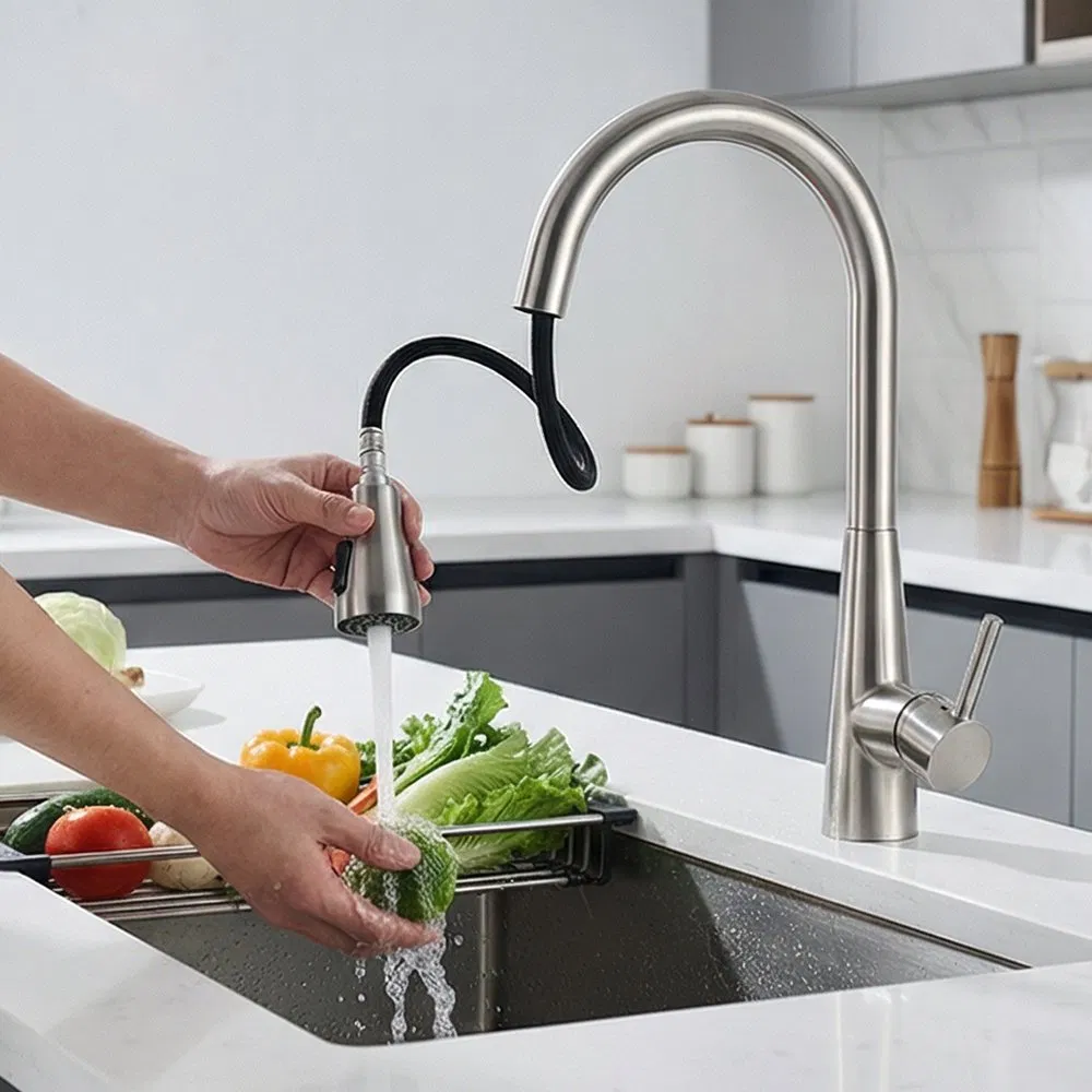 Elegant Single Handle Kitchen Faucet with 3 Functions Pull Down Sprayer