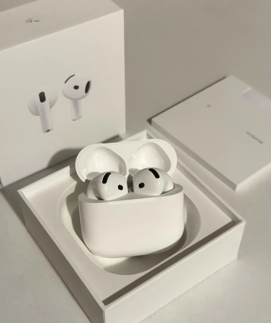 Беспроводные наушники TWS Air4 с ANC и басами