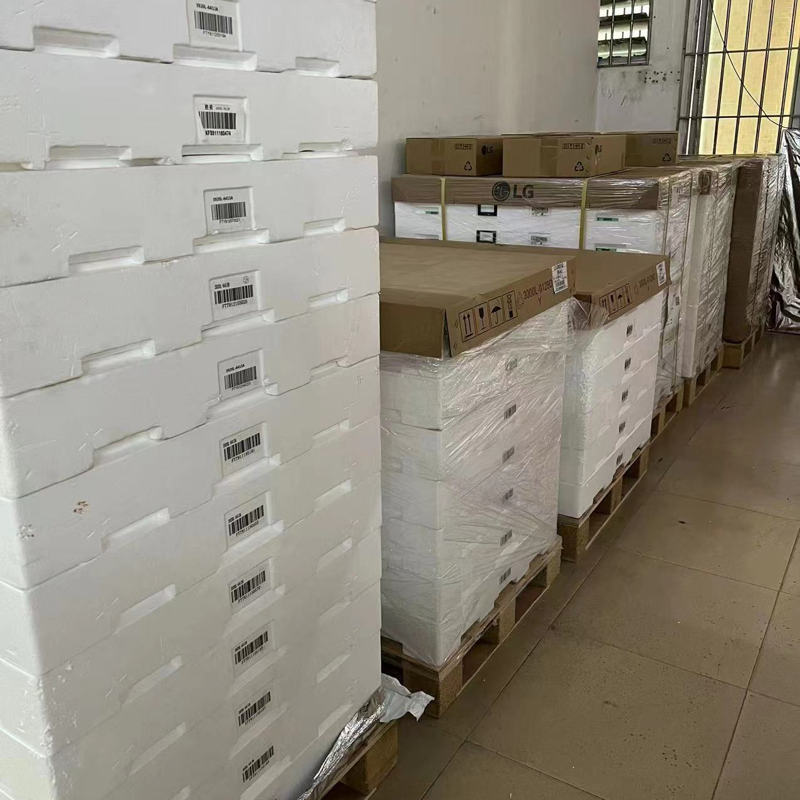 FHD TFT 43" TV Screen Display