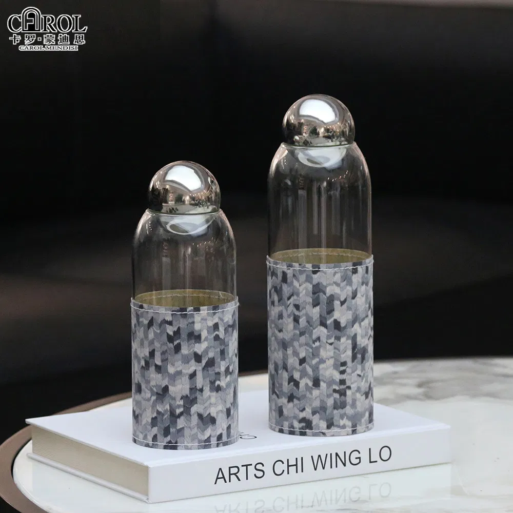 Luxurious Design Glass Storage Jar with Lid for Spice Candy Storage