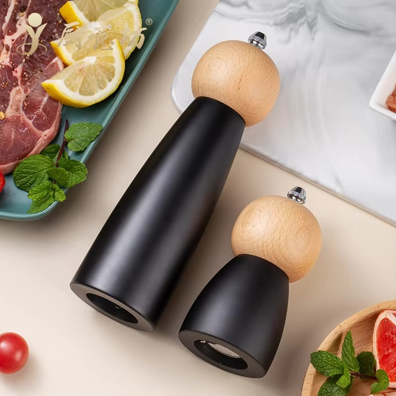 Wholesale 5" 6" 8" Japanese Style Black Manual Spice Shaker Wood Salt and Pepper Mill Grinder Set