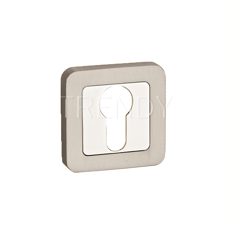 Trendy Furniture Pull Handle Zinc Alloy Hardware MSN Chrome Door Lock Handle (Z6202-ZR23)