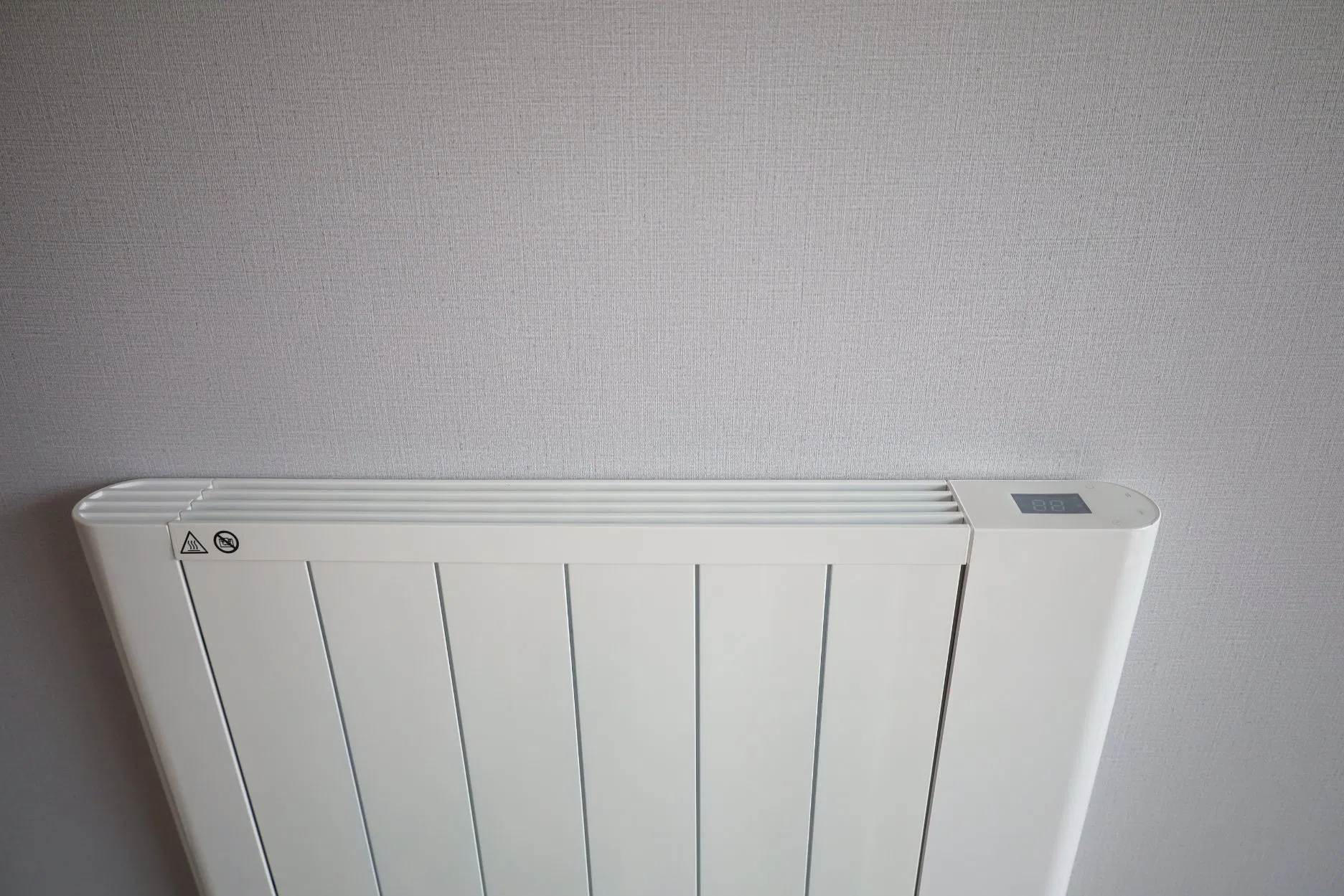 900W Popular in Europe Floor Mounted Mobile Wall Hanging Convection Heater