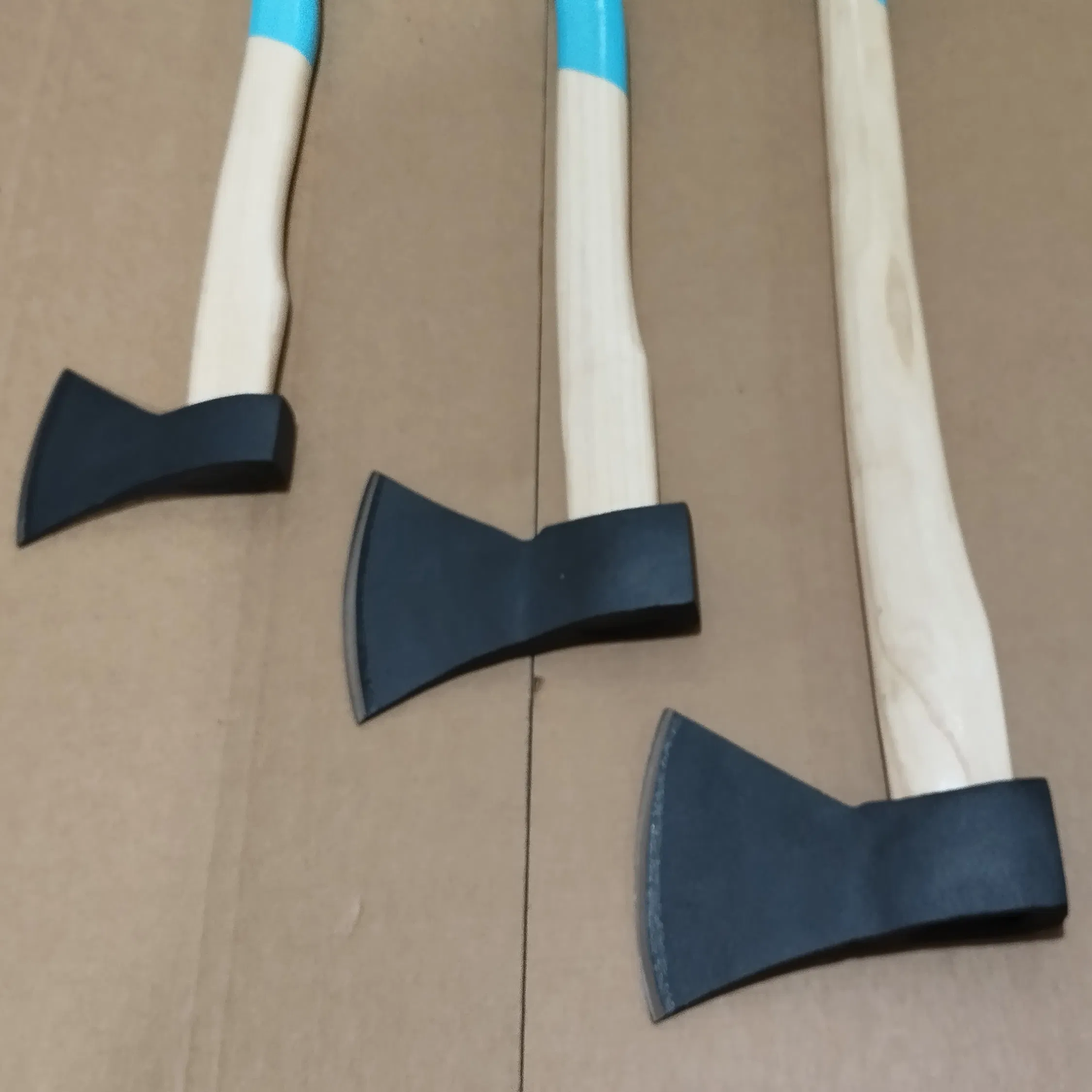 All-Round 613 Hatchet/Axe, Compact Yet Powerful Design for Homeowners, Gardeners and Outdoor Adventures