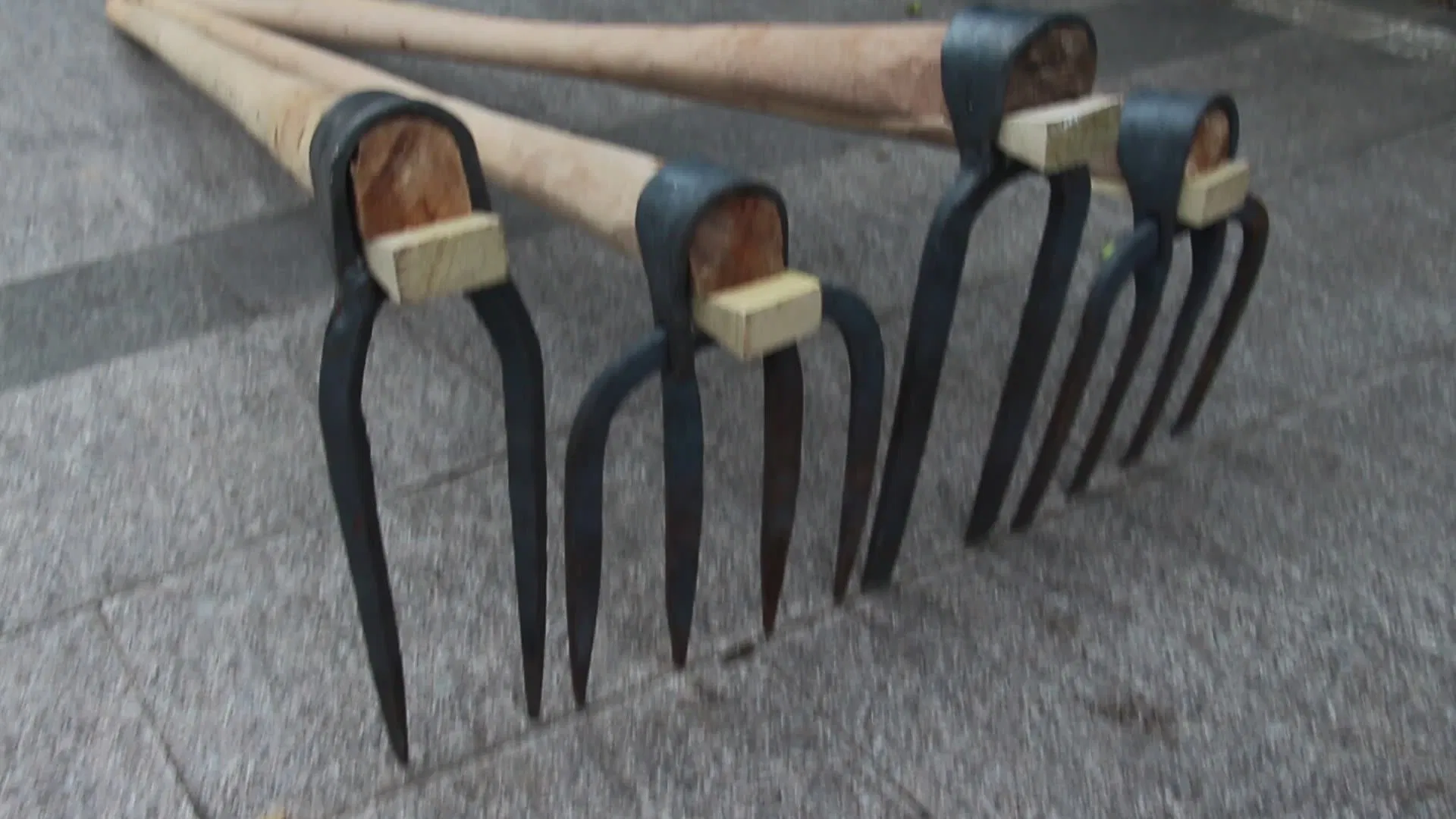 Durable Old-Style Forged Hoe for Garden and Farm Use