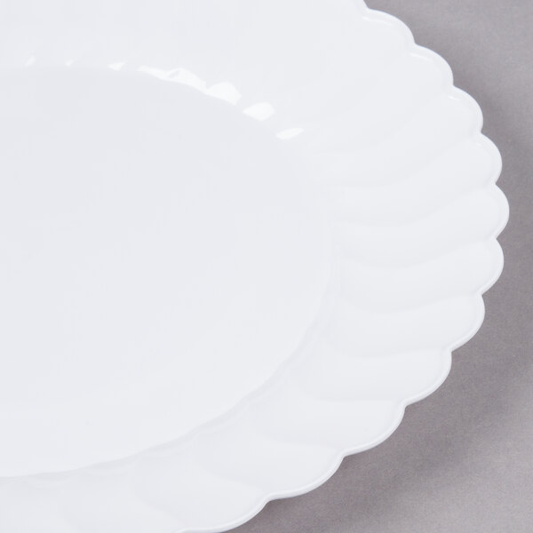 Eco-Friendly White 9 Inch Plastic Dinner Plates for Events