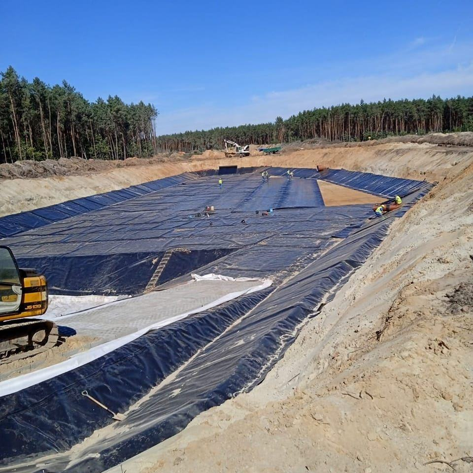 Avirulent Insipidity Tanks Plastic Dam Pond Liner Fish Farm HDPE Smooth Geomembranes for Aquaculture and Landfill Use