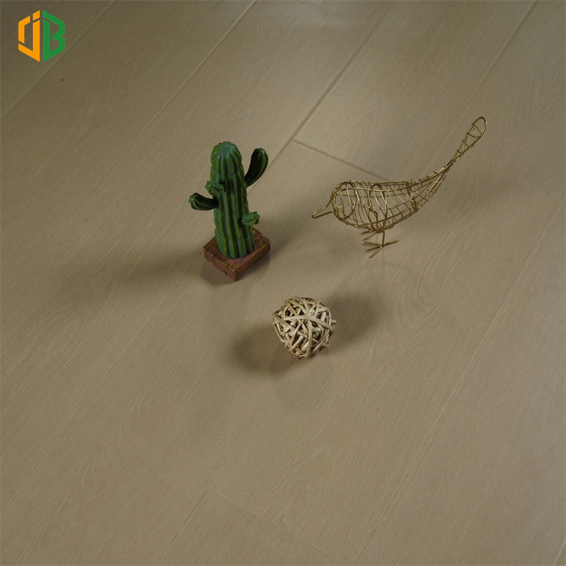 Звукоизоляционный ламинат AC3 AC4 8-10мм с U/V-пазом