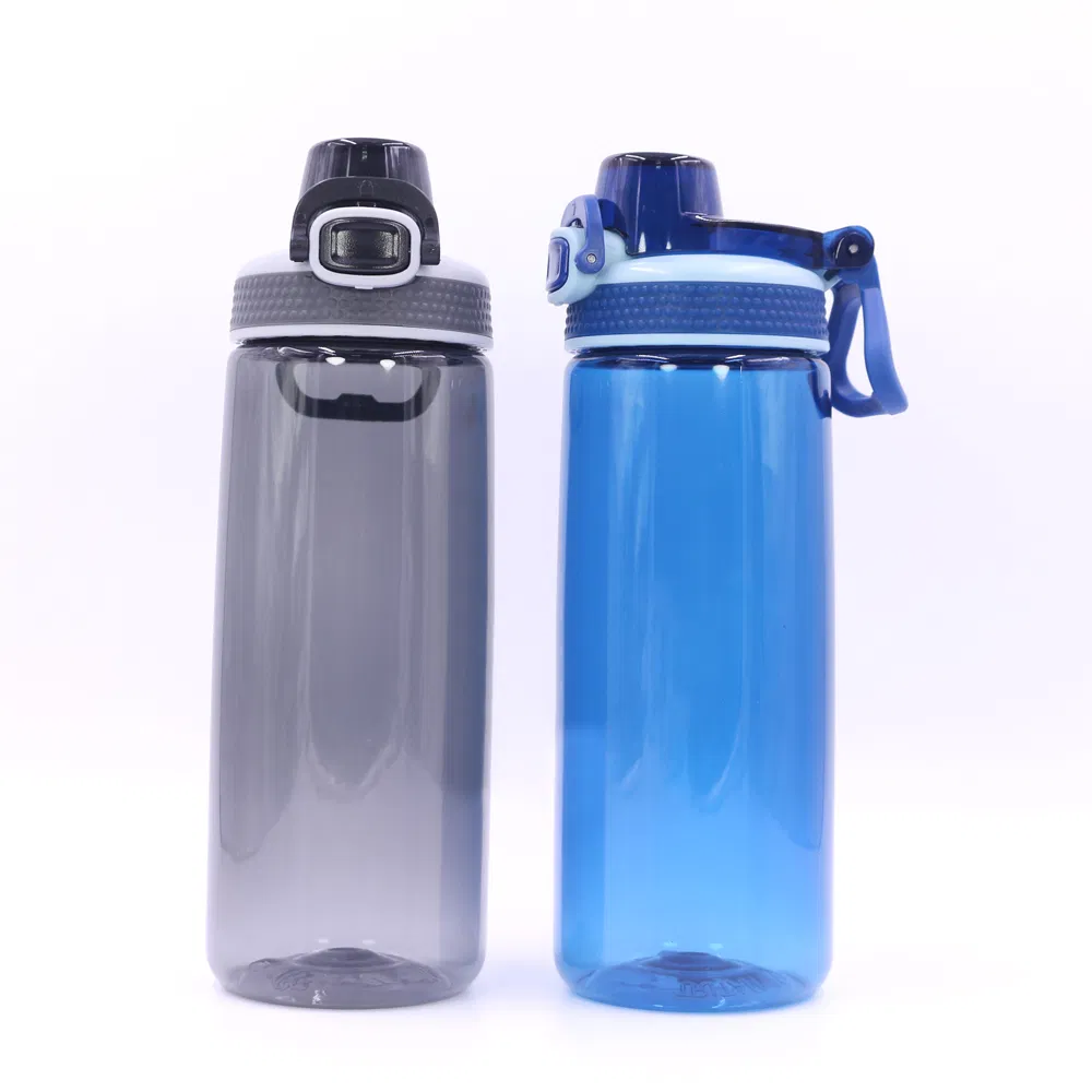 Popular water bottle  with handle and silicone sleeve for sports
