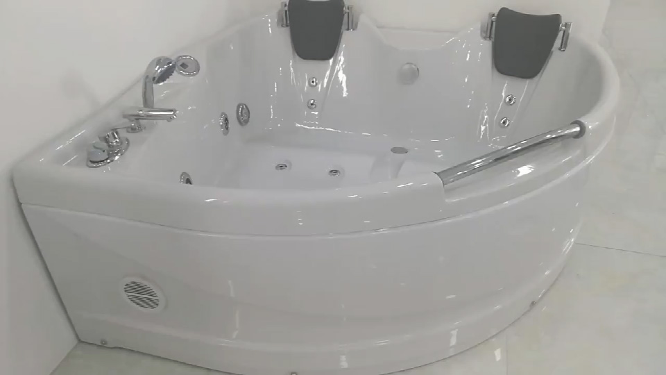 Factory Direct Supply SPA Eco Friendly Jaccuzi Massage Bathtub for Two Person