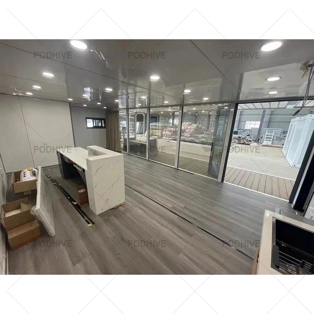 Apple Pod Villa House 2 Bedrooms 40FT Container Home Apple House Apple Cabin Container Portable House for Traveling Camping