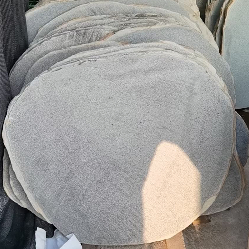 Hainan Black Bluestone Lavas Stone Honed/Rough Honed Basalt Paving Flagstone/Tiles/Kerbs for Garden/Villa Project Price