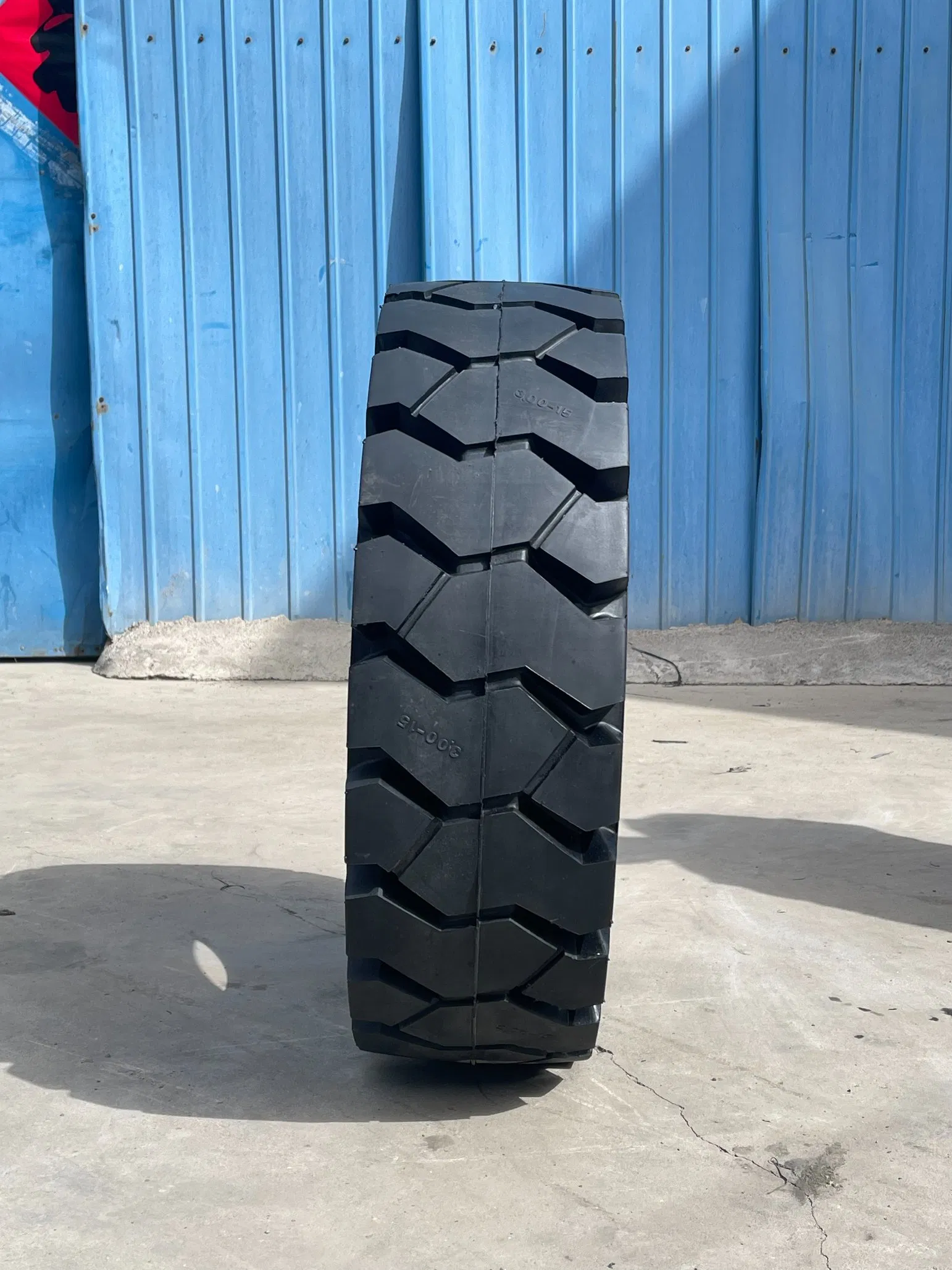 High Capacity 445/65R24 Skid Steer Loader Boom Lift Tire