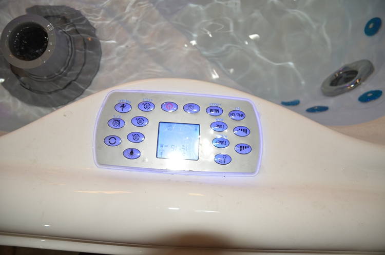 Гидромассажная ванна SPA на 6 человек для сада