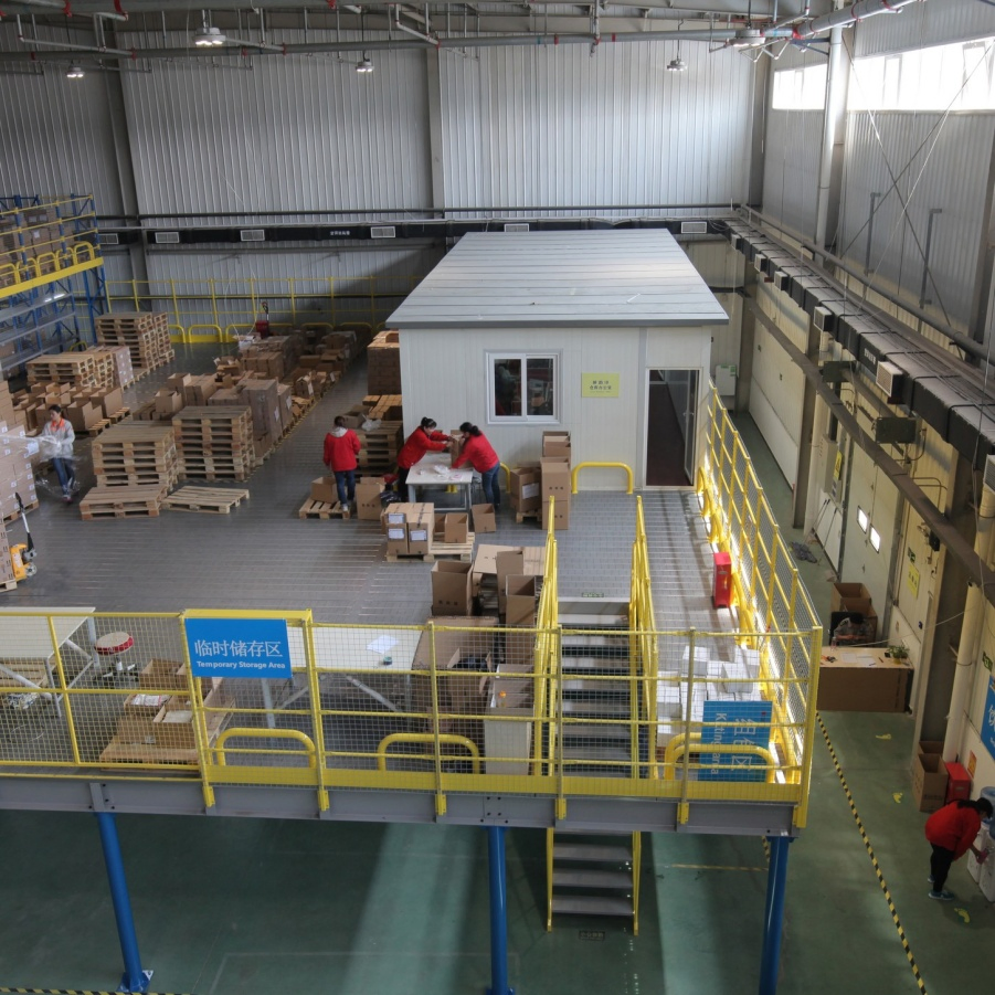 Precision-Engineered Customized Maximized Vertical Space Utilization Lightweight Warehouse Storage Rack